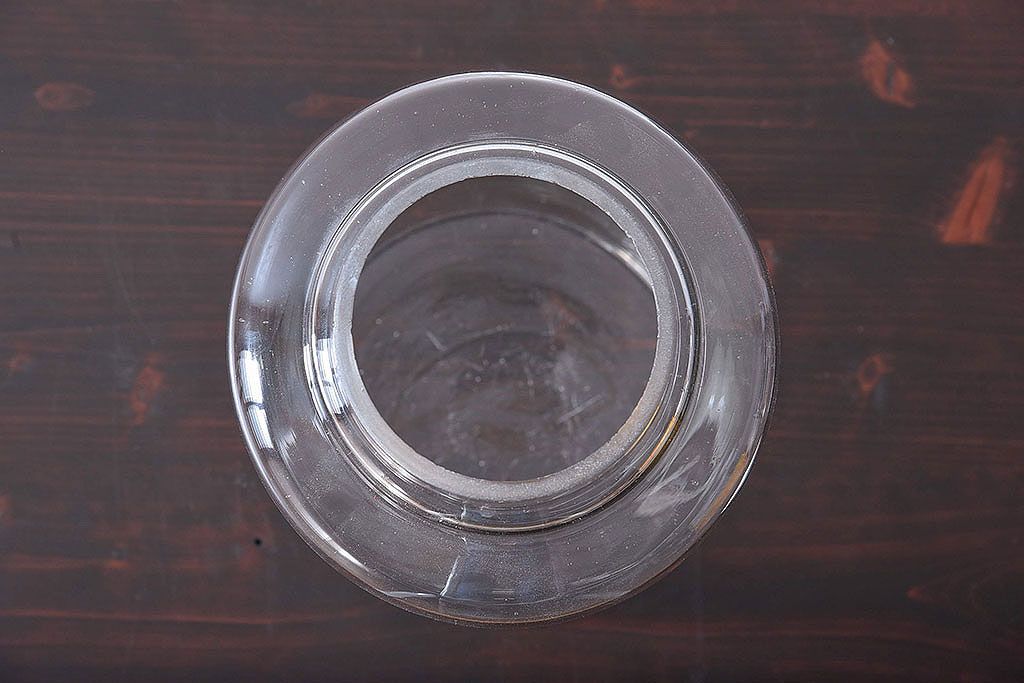 アンティーク雑貨　昭和レトロ　アルミ蓋付きの古いガラスビン(ガラス瓶)
