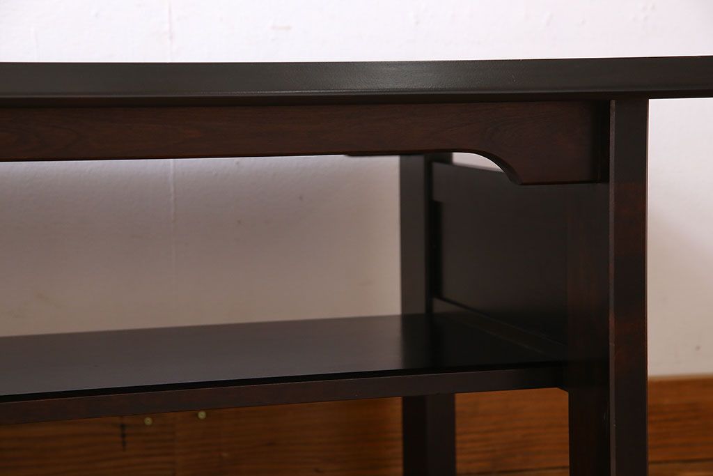 中古　北海道民芸家具　濃い色合いと滑らかな質感が魅力的なセンターテーブル(リビングテーブル)