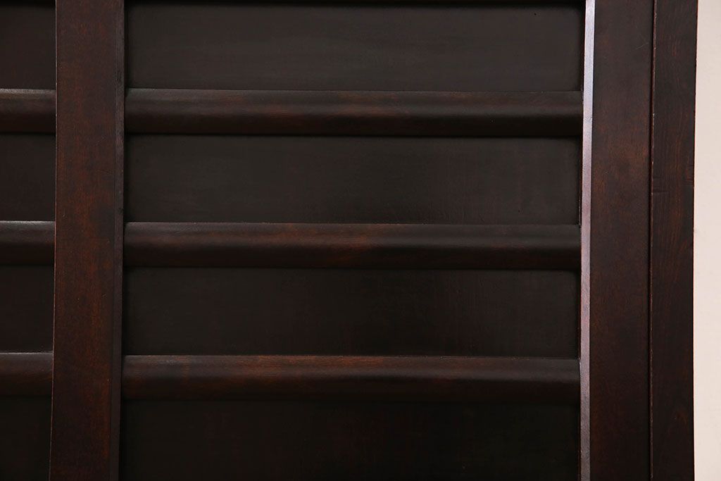 中古　松本民芸家具　505型　深みのある色合いのシックな茶タンス(茶箪笥、飾り棚)(定価約22万円)