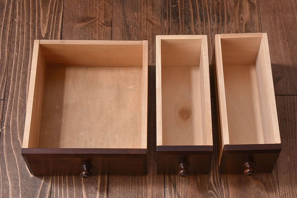 中古　北海道民芸家具　滑らかな木の質感が魅力的な面白小箱(小引き出し)(2)