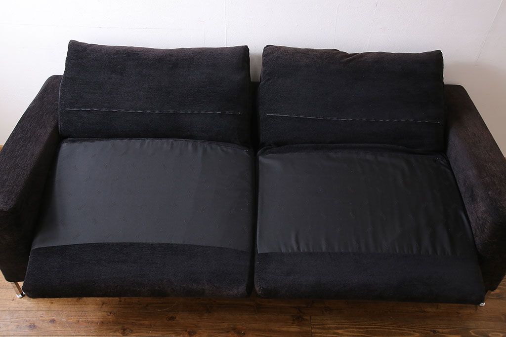 中古　Cassinaixc.(カッシーナイクスシー)　BOX sofa(ボックス ソファ)　2人掛けワイドアームソファ