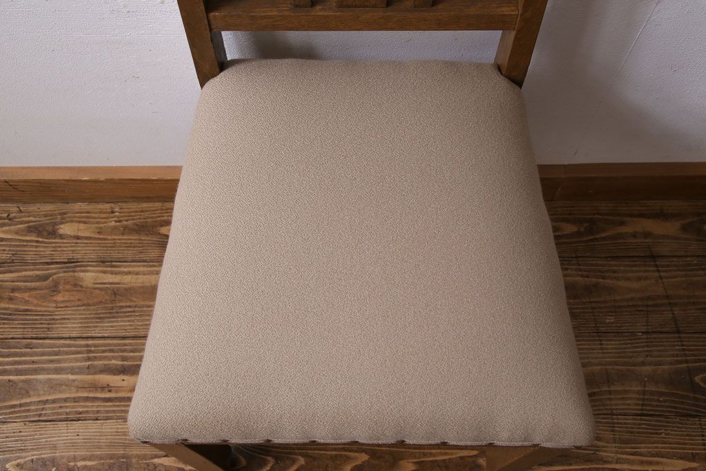 レトロ家具　昭和レトロ　温かな雰囲気漂うアンティークチェア(椅子、イス、ダイニングチェア)