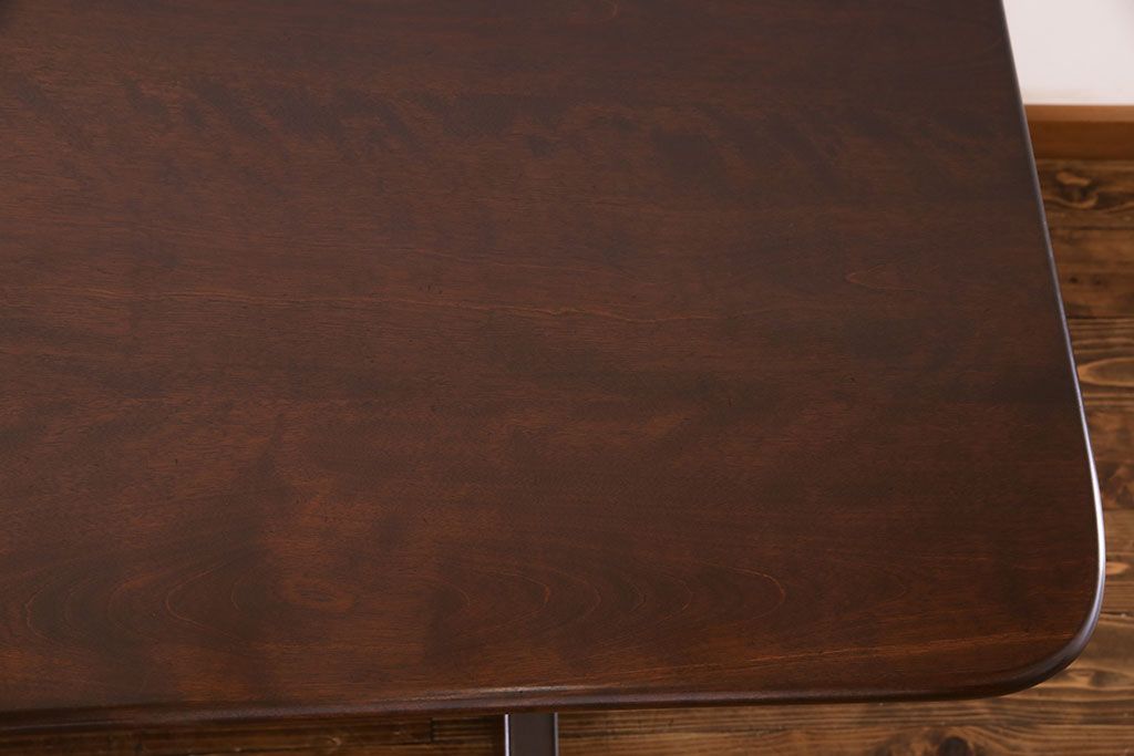 中古　松本民芸家具　シックな4人掛けダイニングテーブル(T型食卓)(定価約32万円)