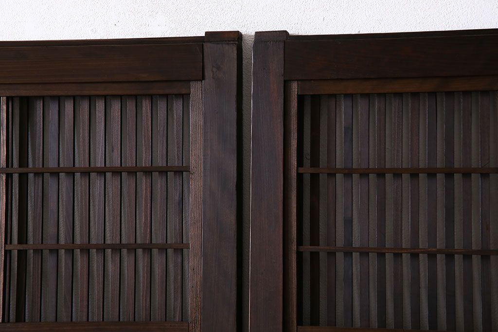 昭和期　腰板ケヤキ材　裏障子付き　上品な雰囲気漂うガラス帯格子戸(引き戸、建具)2枚セット(2)