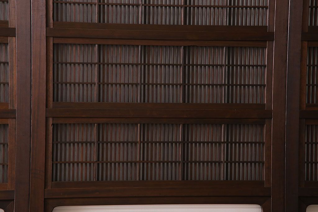 和製アンティーク　腰板ケヤキ材　細かな桟が美しい上質な裏障子付き格子戸(引き戸、建具)4枚セット