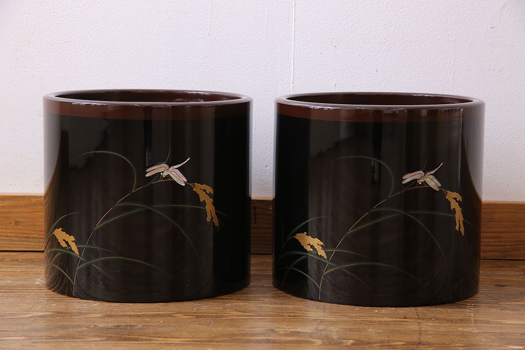 アンティーク雑貨　和製アンティーク　箱付き　螺鈿入り　上品な雰囲気漂う乾漆の火鉢2個セット