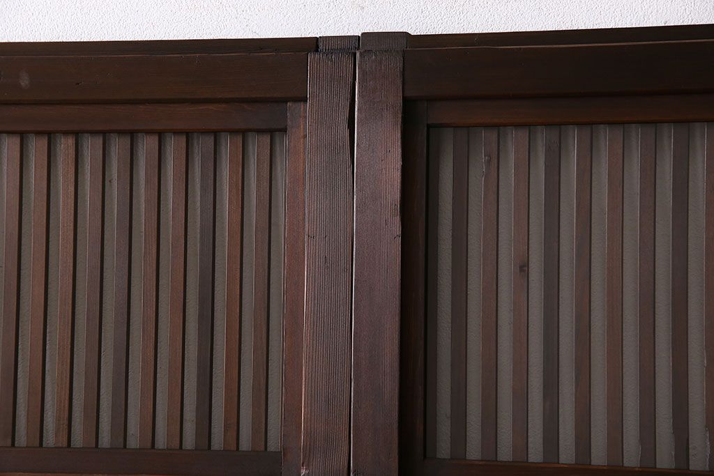 和製アンティーク　和モダンな雰囲気漂う裏ガラス入り格子戸(引き戸、建具)4枚セット(1)
