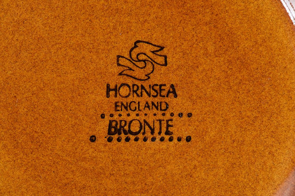 アンティーク雑貨　イギリスビンテージ　HORNSEA(ホーンジー)　BRONTE(ブロンテ)シリーズ　カップ&ソーサー&プレート2客セット(洋食器)(2)