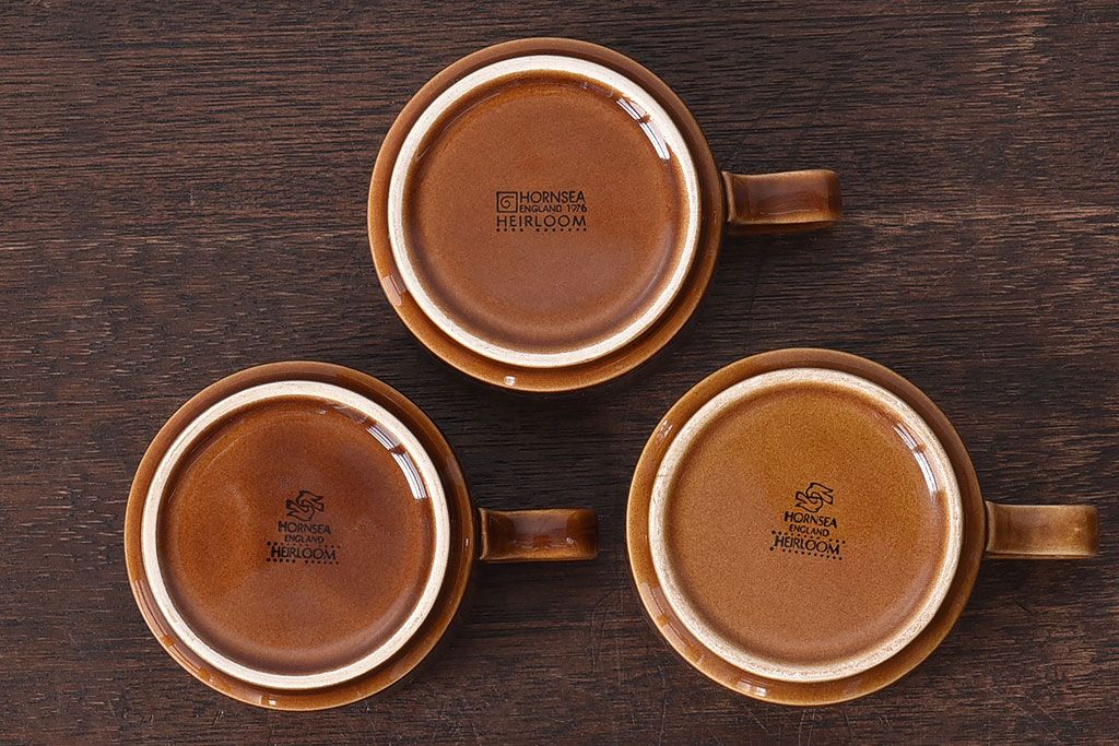アンティーク雑貨　イギリスビンテージ　HORNSEA(ホーンジー)HEIRLOOM(エアルーム)シリーズ　カップ&ソーサー3客セット(洋食器)