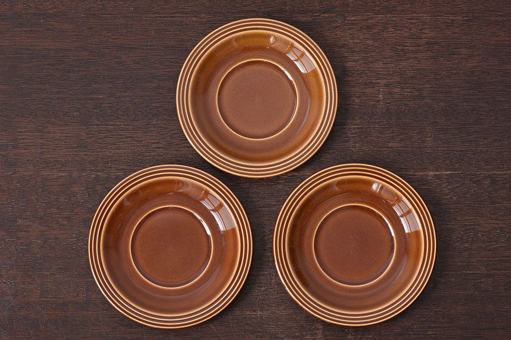 アンティーク雑貨　イギリスビンテージ　HORNSEA(ホーンジー)HEIRLOOM(エアルーム)シリーズ　カップ&ソーサー3客セット(洋食器)