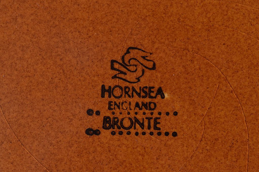 アンティーク雑貨　イギリスビンテージ　HORNSEA(ホーンジー)　BRONTE(ブロンテ)シリーズ　カップ&ソーサー&プレート2客セット(洋食器)(1)