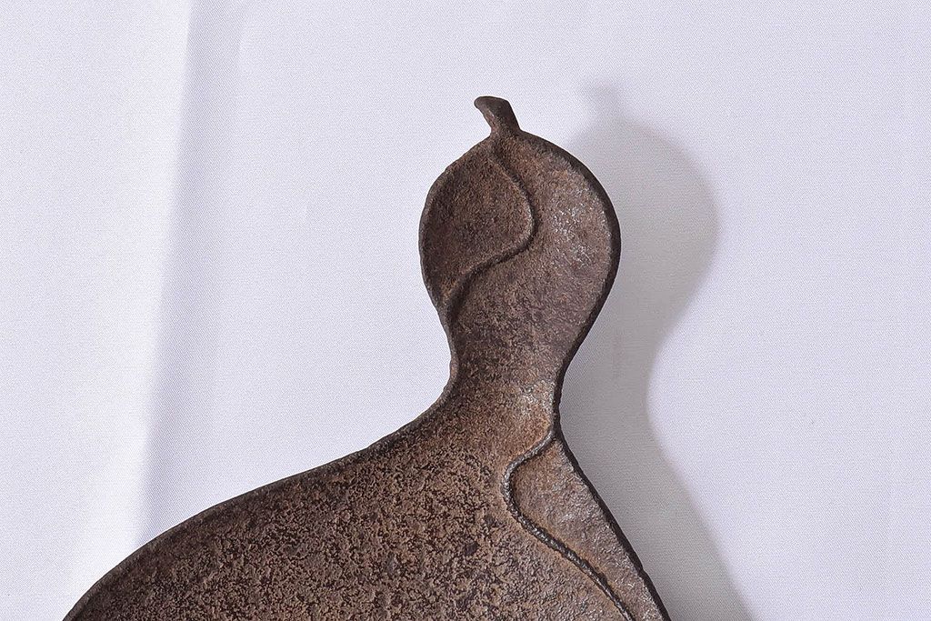 アンティーク雑貨　平安金寿堂造　大正昭和期 鉄瓢形菓子盆(茶道具)・外箱付き