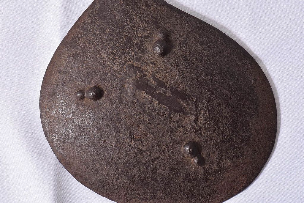 アンティーク雑貨　平安金寿堂造　大正昭和期 鉄瓢形菓子盆(茶道具)・外箱付き
