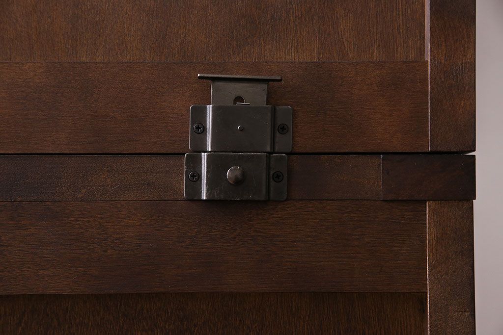 中古　北海道民芸家具　OM118本箱　滑らかな質感が美しいブックケース(食器棚、飾り棚、収納棚)(定価約60万円)(1)