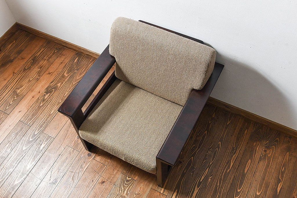 中古美品 北海道民芸家具 重厚な佇まいシングルソファ(1人掛け
