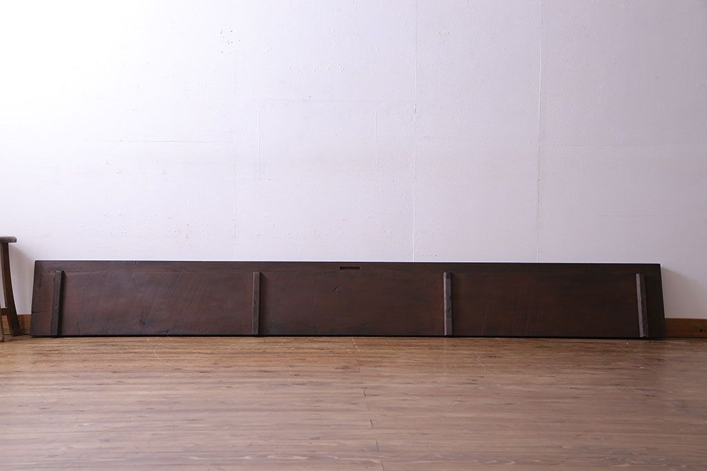 アンティーク雑貨　DIY素材におすすめ!たっぷりの長さが印象的なケヤキ材の一枚板(古材、材料)