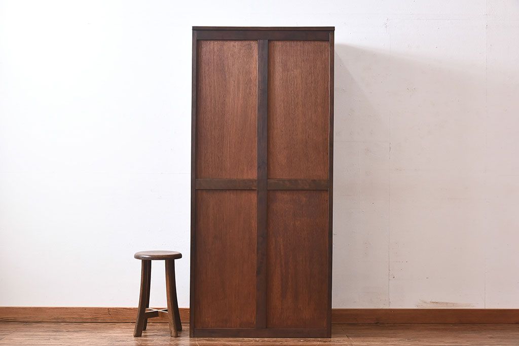 中古　伝統工芸　軽井沢彫り　牡丹の図柄が上品な縦型チェスト(和タンス、引き出し)