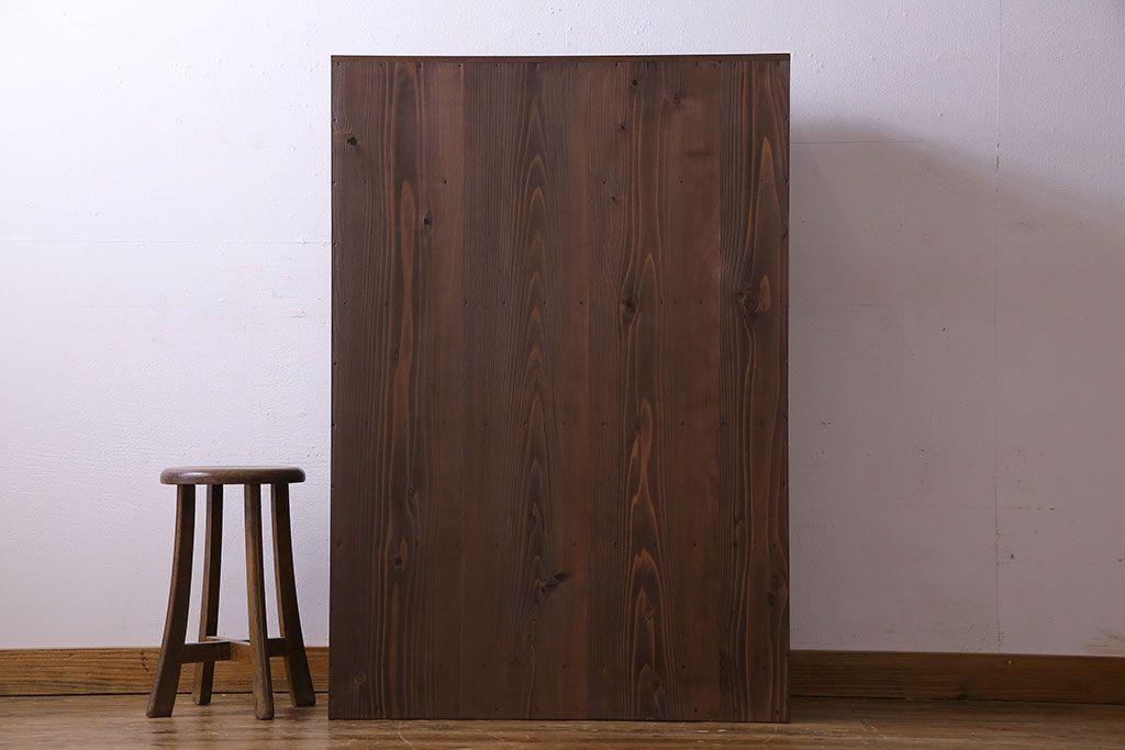 アンティーク家具　アンティーク　古材の木味が魅力的なパタパタ収納棚(戸棚、下駄箱)(2)