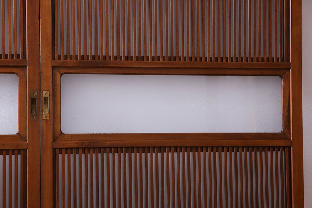 和製アンティーク　明るい木肌が印象的な裏ガラス入り格子戸(引き戸、建具)2枚セット