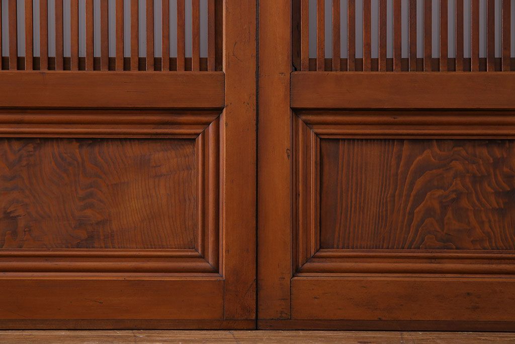 和製アンティーク　明るい木肌が印象的な裏ガラス入り格子戸(引き戸、建具)2枚セット