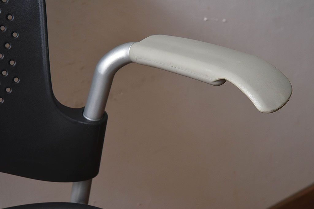 中古　ハーマンミラー社(Hermanmiller)　Caper Chair　ケイパーチェア(オフィスチェア、椅子、イス)(定価約6万円)(3)
