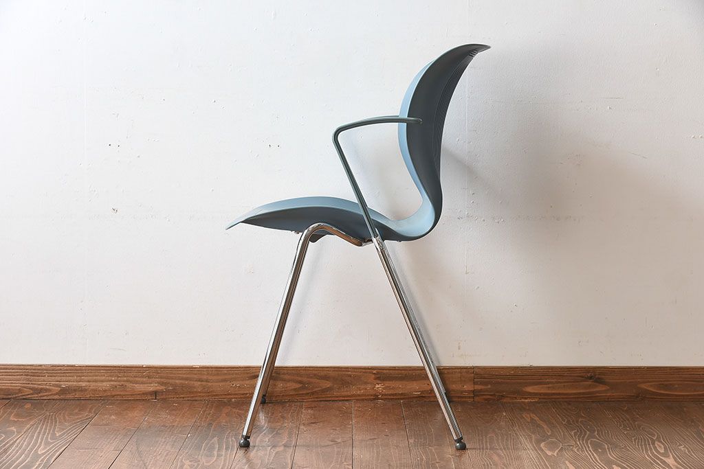 ヴィンテージ家具　ビンテージ　Fritz Hansen(フリッツ・ハンセン)　ENSEMBLE B10(アンサンブル B10)　アームチェア(スタッキングチェア、椅子、イス)(2)
