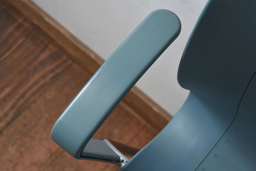 ヴィンテージ家具　ビンテージ　Fritz Hansen(フリッツ・ハンセン)　ENSEMBLE B10(アンサンブル B10)　アームチェア(スタッキングチェア、椅子、イス)(2)