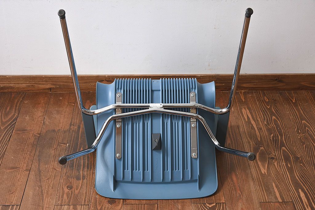 ヴィンテージ家具　ビンテージ　Fritz Hansen(フリッツ・ハンセン)　ENSEMBLE B10(アンサンブル B10)　アームチェア(スタッキングチェア、椅子、イス)(2)