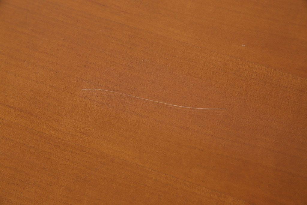 【Y様ご成約済み・ご決済用】中古　COSTANTINI PIETRO(コスタンチーニ・ピエトロ)　ずっしりとした佇まいのテーブル(ダイニングテーブル、机)