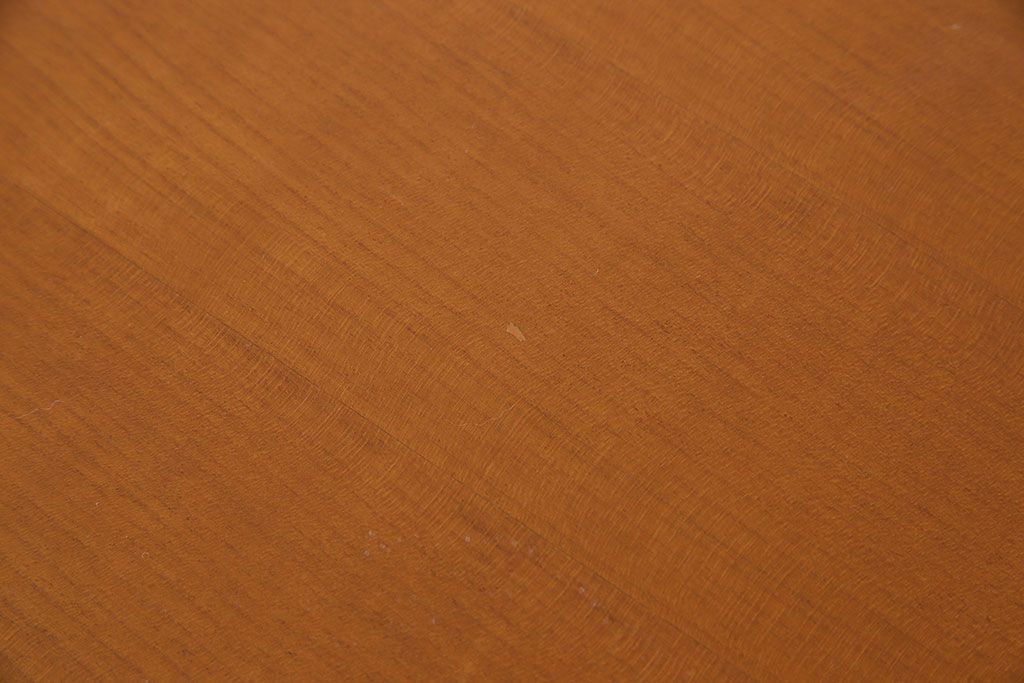 【Y様ご成約済み・ご決済用】中古　COSTANTINI PIETRO(コスタンチーニ・ピエトロ)　ずっしりとした佇まいのテーブル(ダイニングテーブル、机)