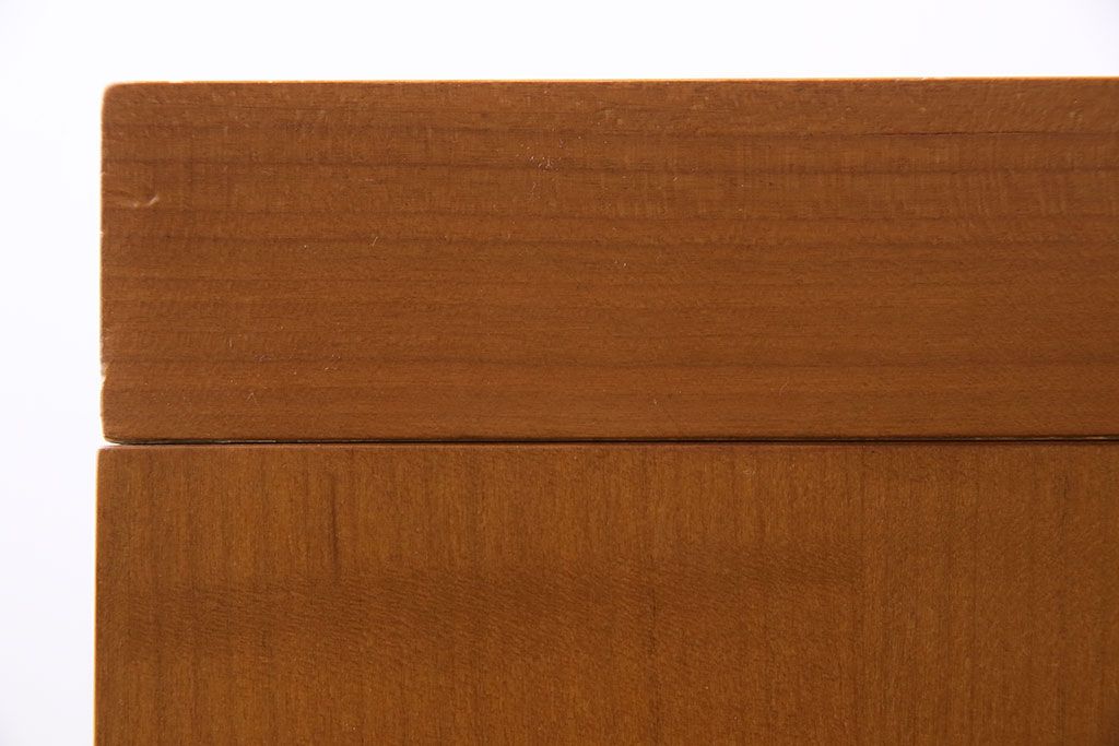 【Y様ご成約済み・ご決済用】中古　COSTANTINI PIETRO(コスタンチーニ・ピエトロ)　ずっしりとした佇まいのテーブル(ダイニングテーブル、机)