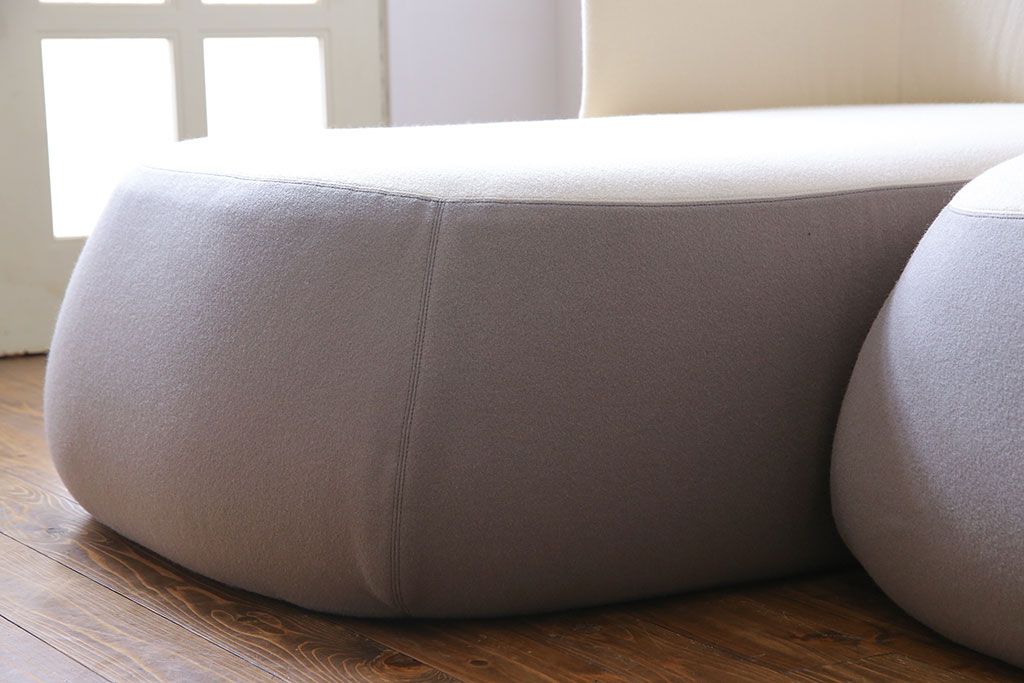 中古　廃盤品　B&B Italia　MAXALTO　FAT SOFA　システムソファ(カウチソファ、コーナーソファ)(定価約135万円)・クッション2個付き