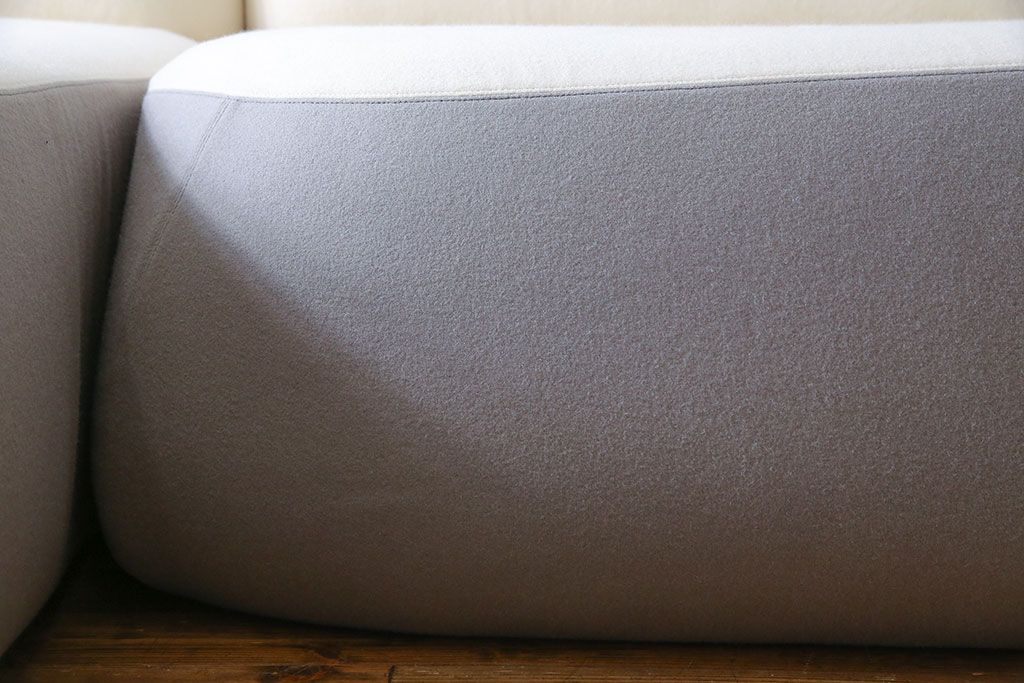 中古　廃盤品　B&B Italia　MAXALTO　FAT SOFA　システムソファ(カウチソファ、コーナーソファ)(定価約135万円)・クッション2個付き