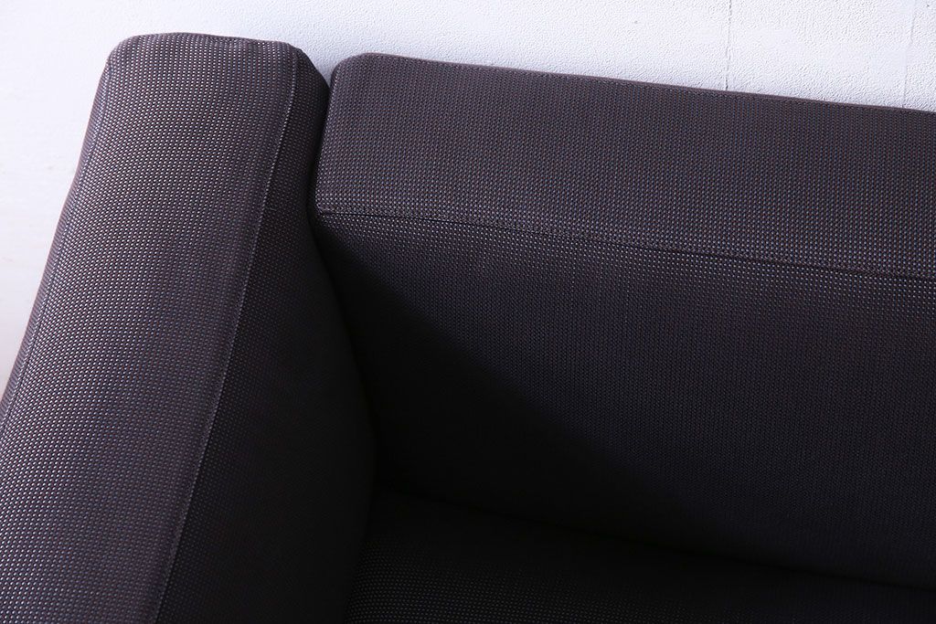 中古　Cassina(カッシーナ)　GRANDANGOLO(グランダンゴロ)　1人掛けソファ(1Pソファ、シングルソファ)(定価約38万円)