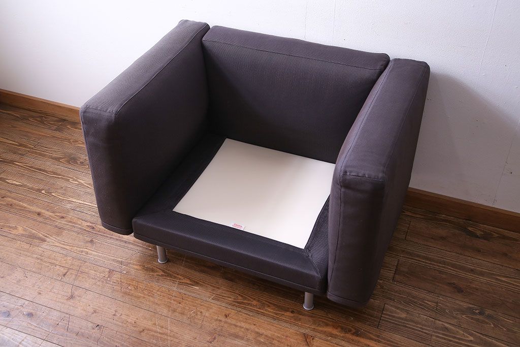 中古　Cassina(カッシーナ)　GRANDANGOLO(グランダンゴロ)　1人掛けソファ(1Pソファ、シングルソファ)(定価約38万円)