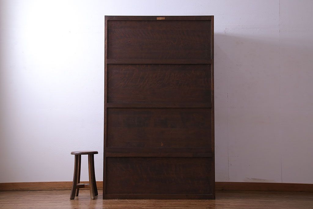 中古美品　松本民芸家具　直線的なデザインが目を引くワードローブ(チェスト、キャビネット)