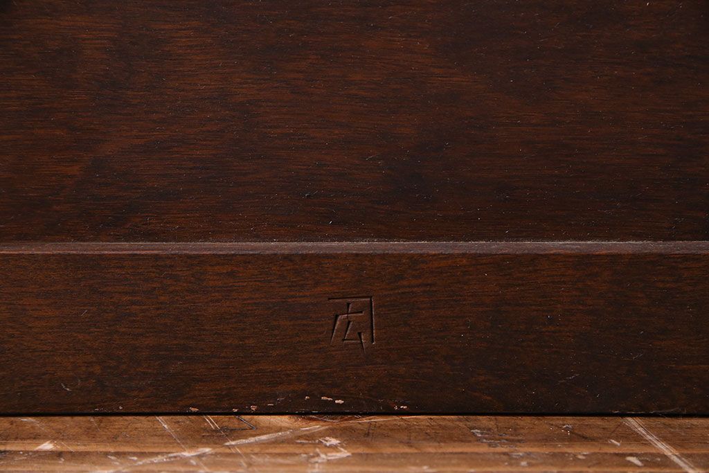 中古美品　松本民芸家具　直線的なデザインが目を引くワードローブ(チェスト、キャビネット)
