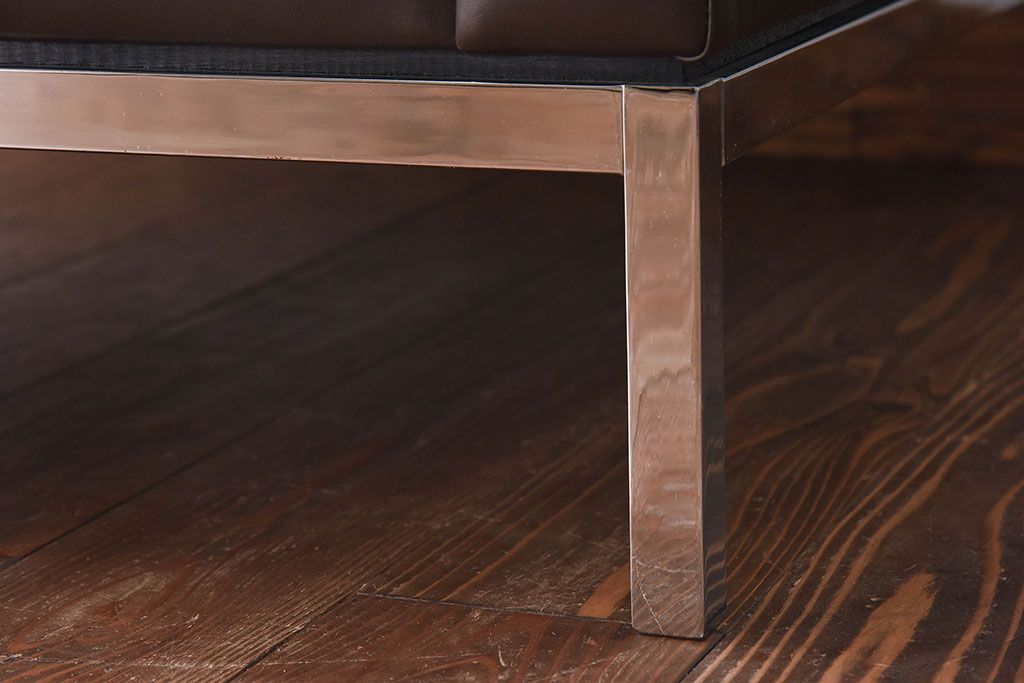 ヴィンテージ家具　ビンテージ　KNOLL(ノール)　廃盤品　モダンなラウンジソファ(1人掛けソファ)