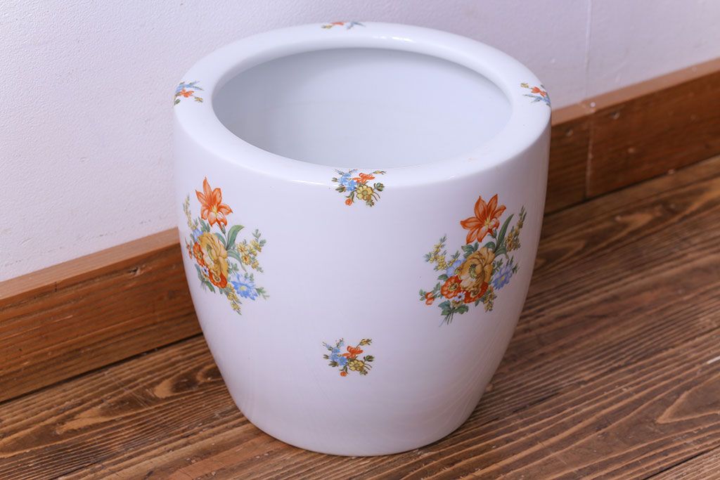 アンティーク雑貨　【F様ご成約済み・ご決済用】オールドノリタケ(日陶)　色絵　草花　上品な雰囲気漂う壱型火鉢(手あぶり、鉢カバー)