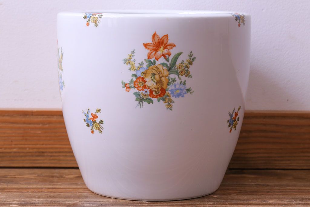 アンティーク雑貨　【F様ご成約済み・ご決済用】オールドノリタケ(日陶)　色絵　草花　上品な雰囲気漂う壱型火鉢(手あぶり、鉢カバー)