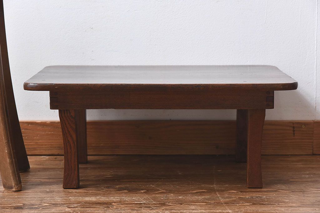 レトロ家具　昭和レトロ　ぬくもりのある栓材製のちゃぶ台(座卓、ローテーブル)