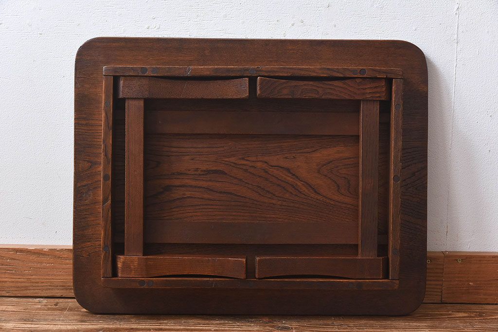 レトロ家具　昭和レトロ　ぬくもりのある栓材製のちゃぶ台(座卓、ローテーブル)