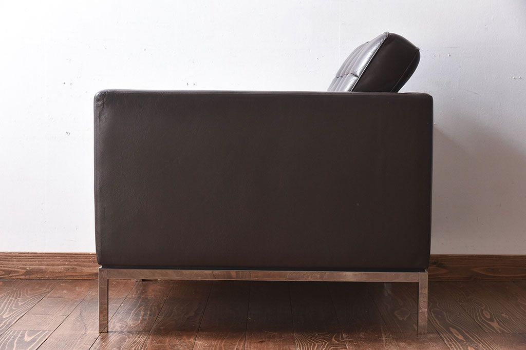 ヴィンテージ家具　ビンテージ　KNOLL(ノル)　廃盤品　シックなラウンジソファ(1人掛けソファ)