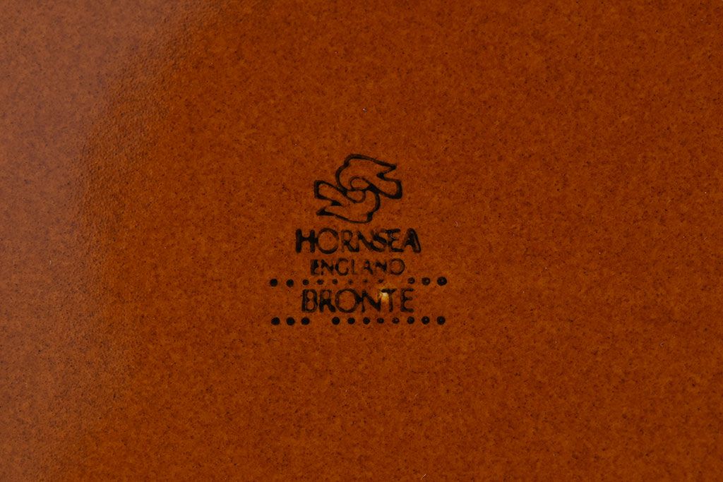 イギリスビンテージ　HORNSEA(ホーンジー)　BRONTE(ブロンテ)シリーズ　カップ&ソーサー&プレート3客セット(洋食器)
