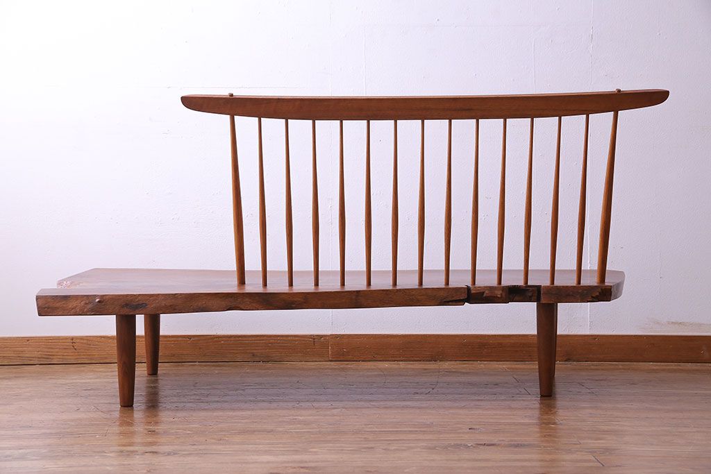 中古　ジョージナカシマ　BENCH　CN108　木そのままの味わいが伝わるコノイドベンチ(ジョージ・ナカシマ、長椅子、板座チェア)