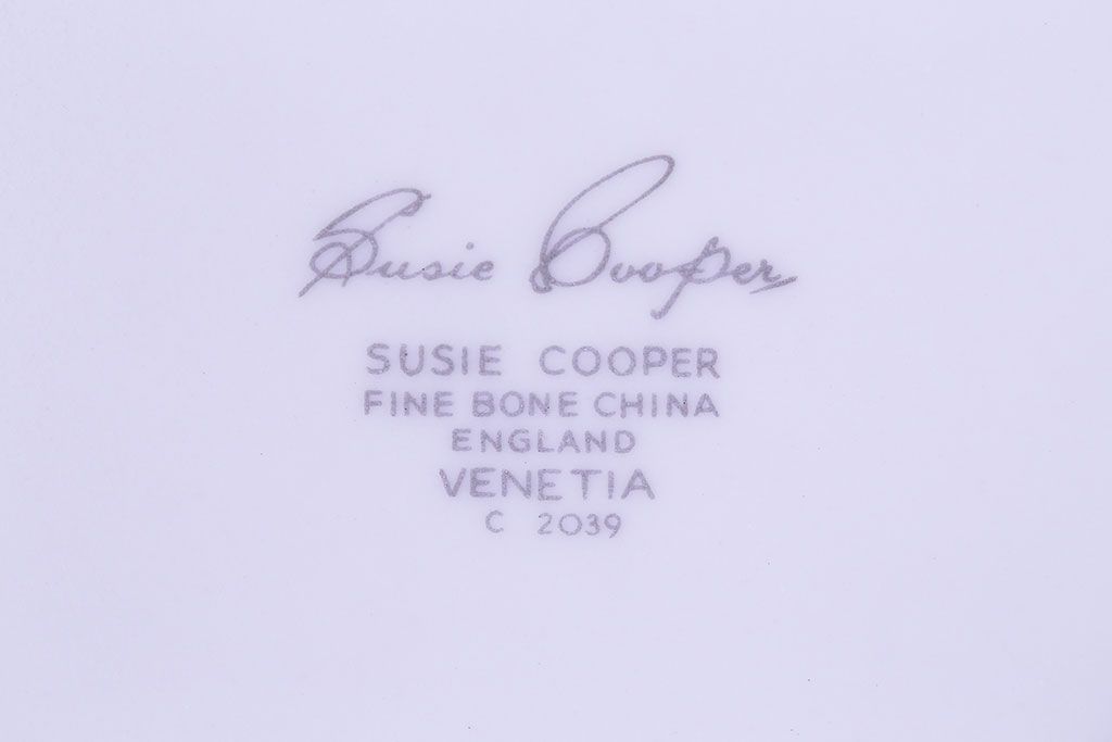 イギリスビンテージ　Susie Cooper(スージークーパー)　VENETIA(ヴェネチア)シリーズ　カップ&ソーサー&プレート2客セット(洋食器)(2)