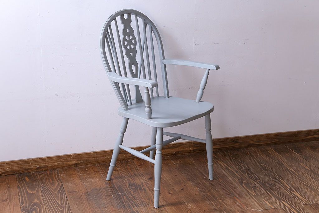 ヴィンテージ家具　ビンテージ　淡いカラーのアンティークペイントチェア(椅子)