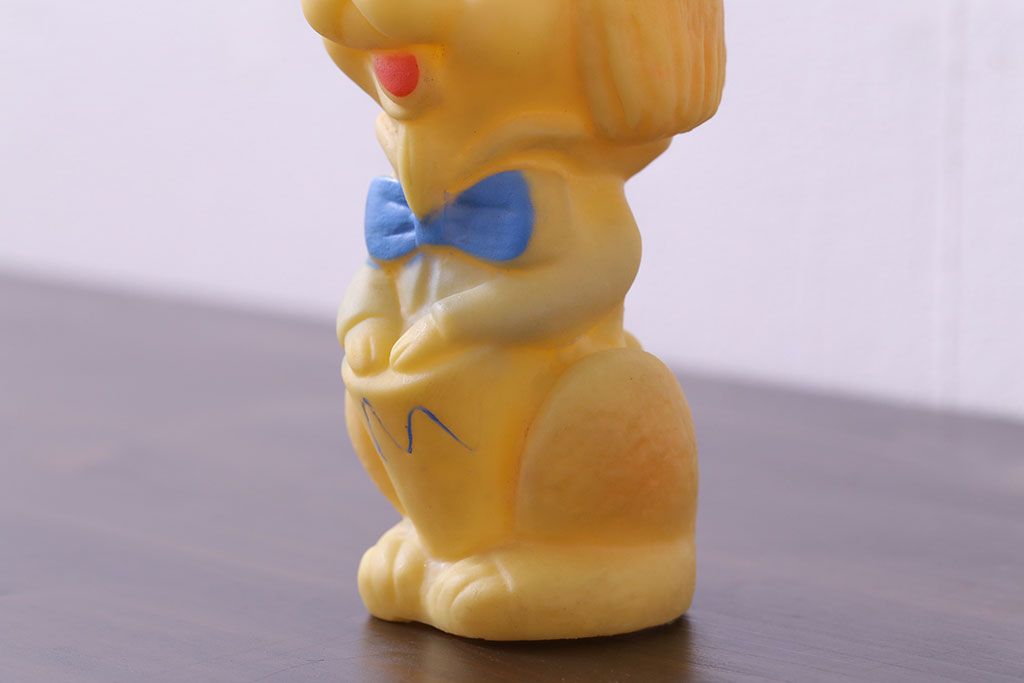 アンティーク雑貨　台湾製　レトロな雰囲気漂うラバードール(人形)