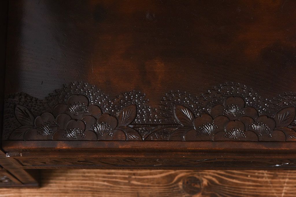 中古　伝統工芸　軽井沢彫り　繊細な技が光るドレッサー(三面鏡、鏡台、化粧台)