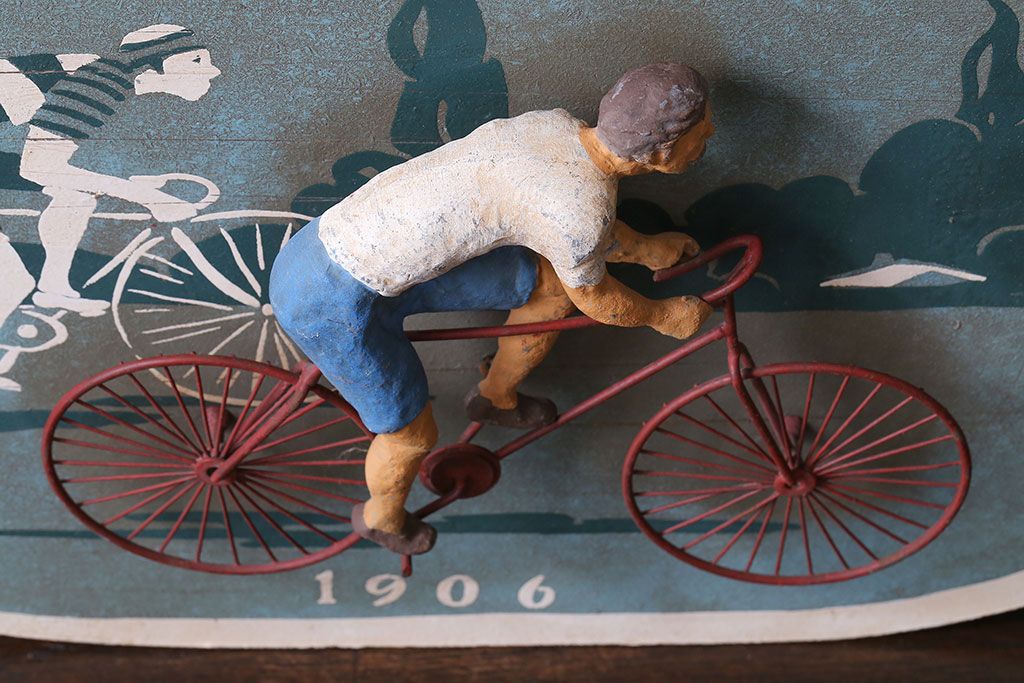 アンティーク雑貨　ビンテージ　自転車モチーフのアンティーク木製看板